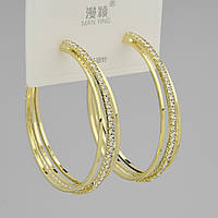 Сережки кільця гвоздик золотистого кольору неіржавка сталь 952S з білими кристалами діаметр 40 мм