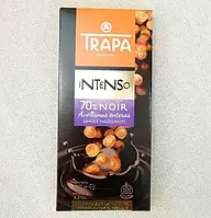 Шоколад Trapa Intenso экстра черный с целым фундуком 70% cacao без глютена 175г.