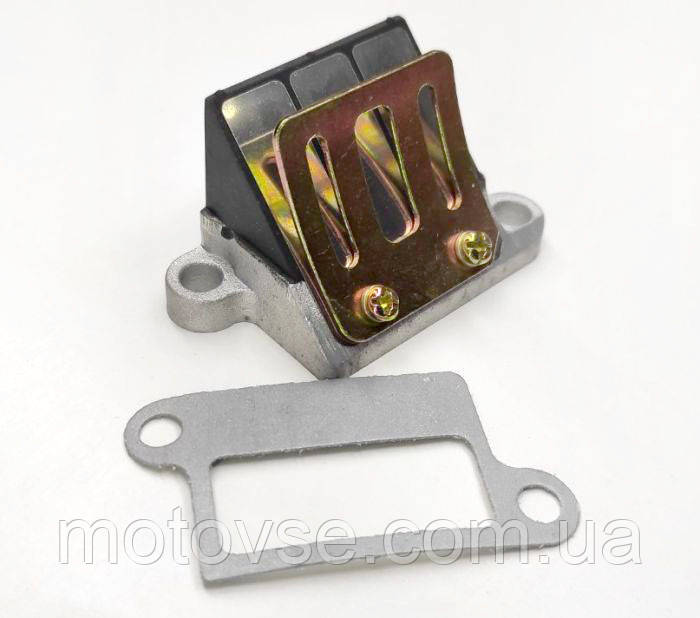 5652194406_w640_h640_lepestkov