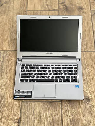 Ноутбук Lenovo ThinkPad M30-70 - 13.3" HD | Intel Celeron 2957U | SSD 120GB | RAM 4GB | Intel HD Graphics, фото 2