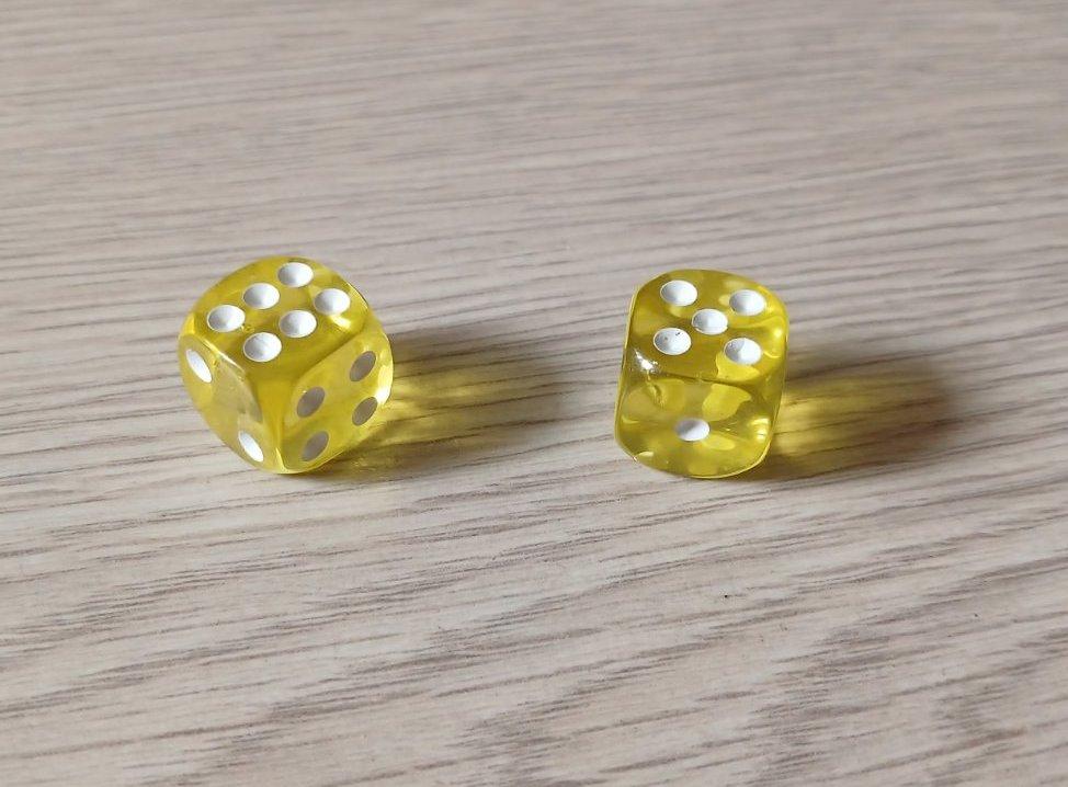 Ігральні кубики жовті, для настільних ігор, d 14мм