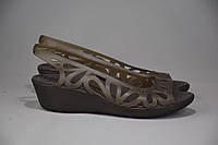 Crocs Adrina III Mini Wedge босоніжки сандалі сланці крокси жіночі. Оригінал. 37 р./24 см.