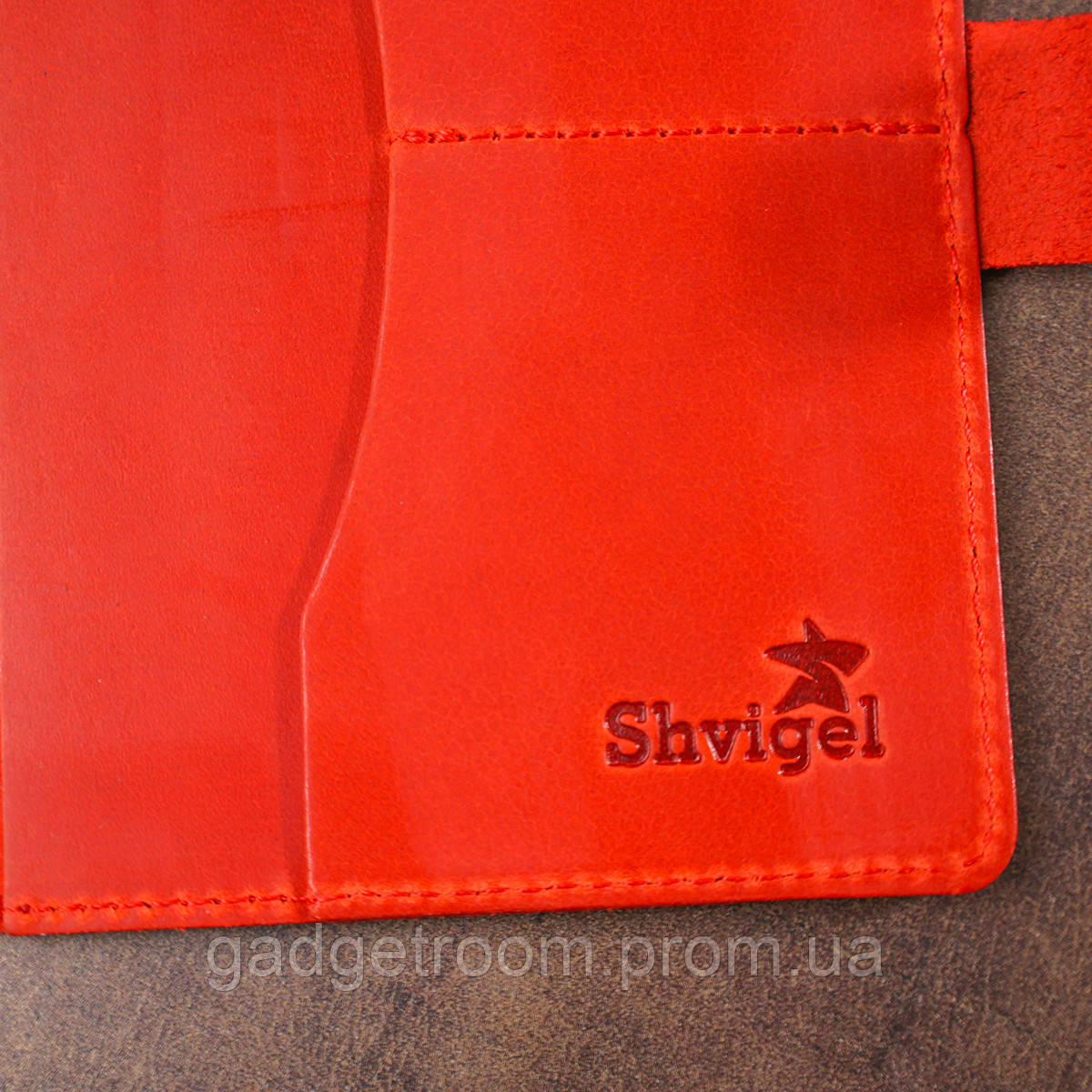 Матовый кожаный тревел-кейс Shvigel 16519 Красный GR, код: 7487362 - фото 6 - id-p2168253572
