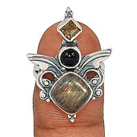 Солнечный камень черный и раухтопаз серебряное кольцо, 2294КС