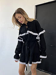 Трендова жіноча міні сукня з мереживом і рюшами муслін Smslip9014