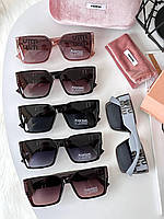 Сонцезахисні жіночі класичні окуляри квадратні