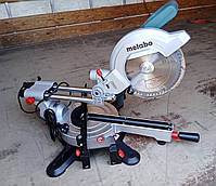 Пила торцева Metabo KGSV 216 М (з протяжкою, з регулюванням, диск 216 мм.), фото 2