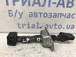 Обмежувач двері передній правий Mitsubishi Lancer 9 1.6 БЕНЗИН 4G18 2003 (б/в)