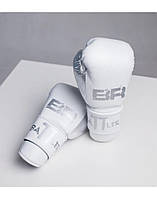 Боксерские перчатки от Battler Sport (белые с серебряным пальцем)