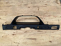 Рамка накладка козирок панелі приладів B45555420 Mazda Мазда 323 BG 1989-1994 рв