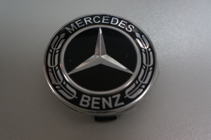 Оригінальний ковпачок на литі диски Mercedes 72x75 mm (1 шт) A171 400 00 25 / чорнийone