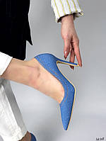 Класичні жіночі туфлі човники блакитного кольору