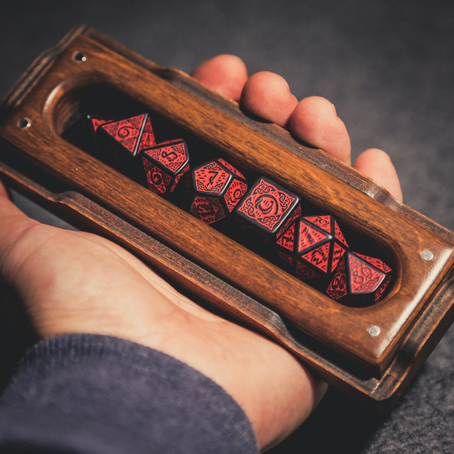 Коробка для дайсів D&D