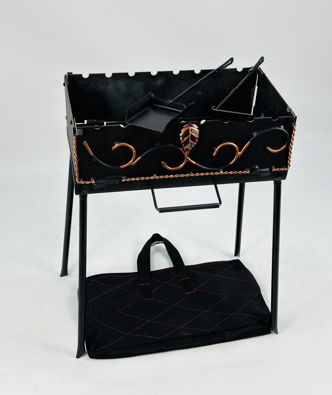 Мангал-валіза кована на 8 шампурів, 3 мм. (мангал, чохол, кочерга і совок), фото 1