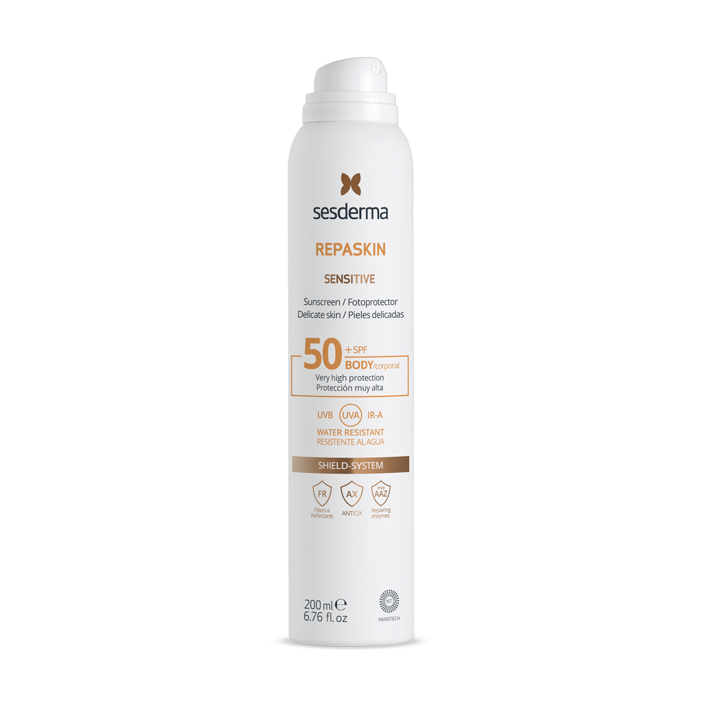 Сонцезахисний спрей для чутливої шкіри Sesderma Repaskin Fotoprotector Sensitive Spray SPF50