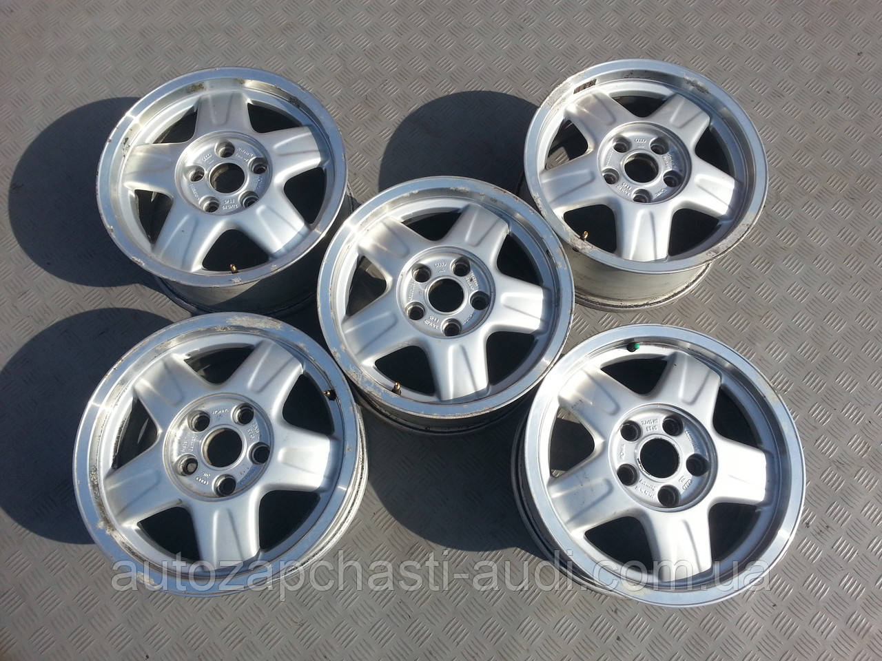 Оригинальные литые диски Audi R15 5x112 ET 45 7J - фото 1 - id-p400994789