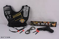 Полицейский набор 2012М-03 жилет пистолет наручники.