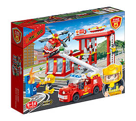 Конструктор "Пожежники" (505 елм.) Пожежна частина