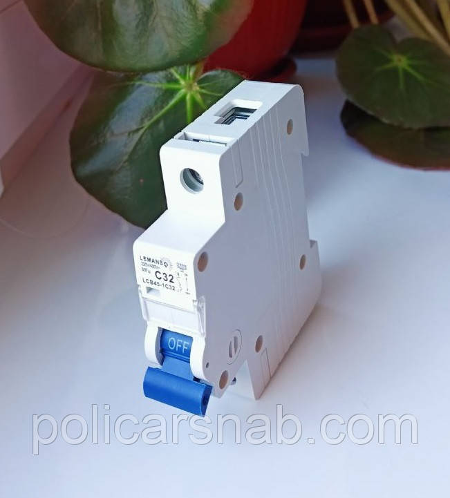 Автоматичний вимикач малогабаритний 1 полюс 1P 32A Lemanso LCB45-1C32 тип С 50Гц