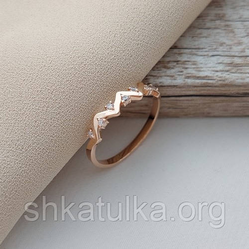 Каблучка золота з білими круглими фіанітами тонка