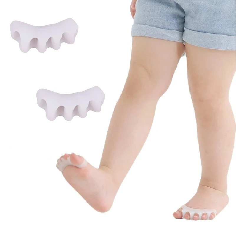 Коректор пальців стопи дитячий. Силіконовий міжпальцевий коректор розділювач пальців для дітей білий 1 пара, фото 1