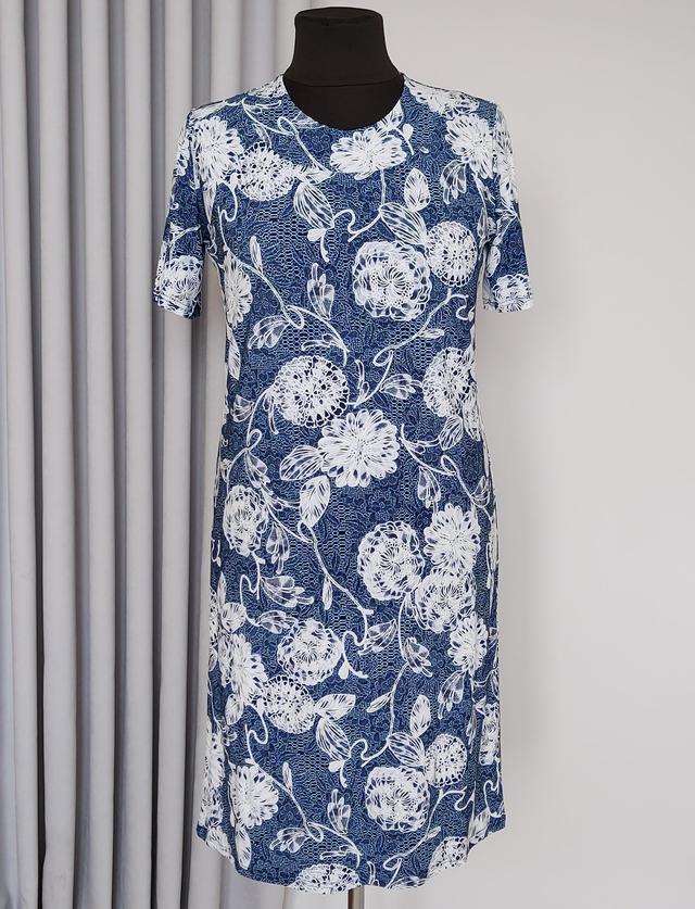 фотографія жіноче літне плаття блакитного кольору