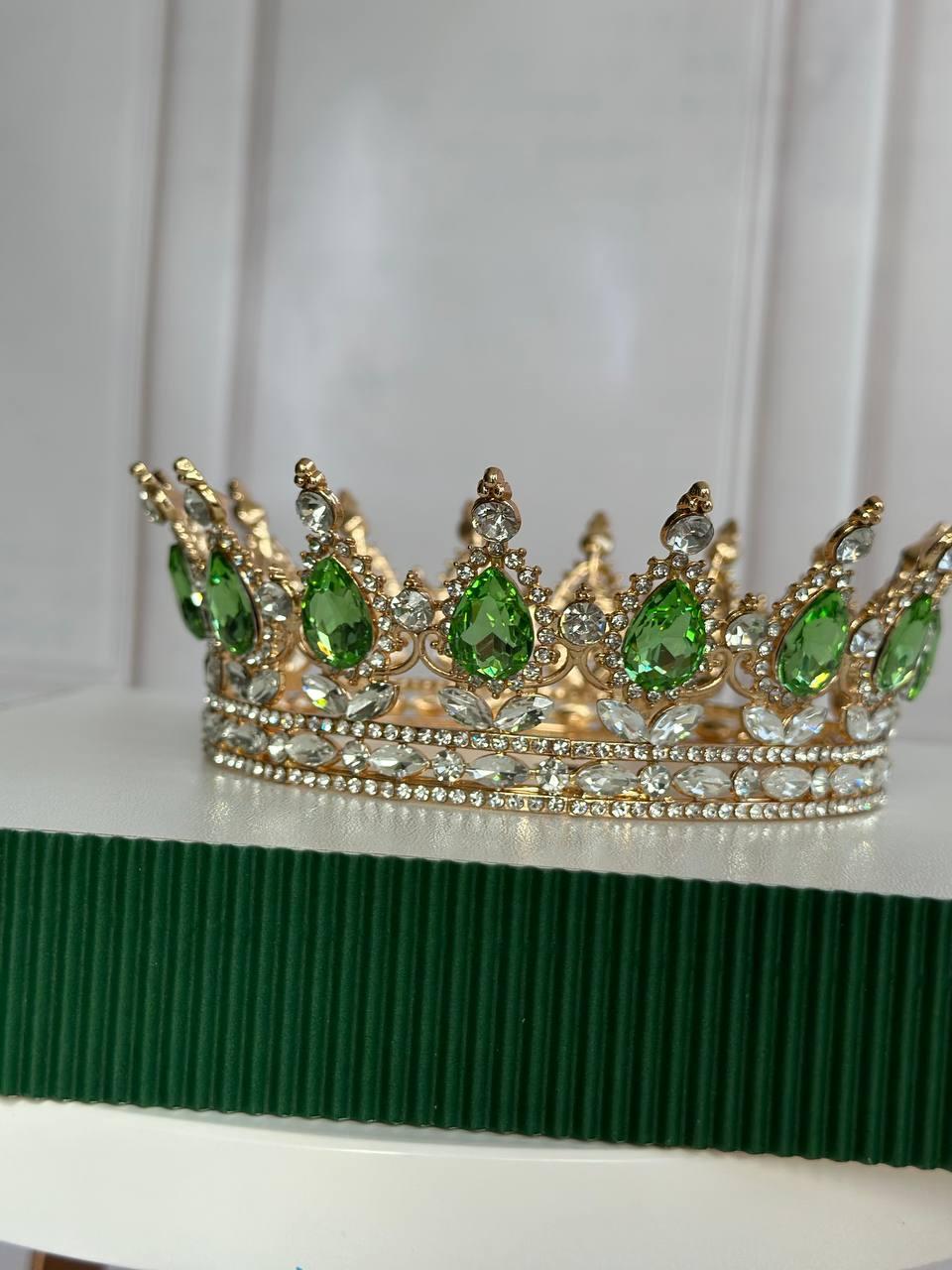 Корона з салатовим камінням Swarovski Золото 12.5х5.5 см Жіноча корона з камінням Корона-діадема для наречених, фото 1