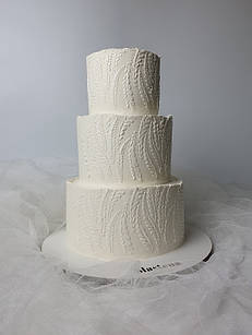 Витончений, елегантний весільний торт в Києві