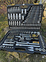 Набір ключів шестигранних, головки, тріскачки VOREL 58700 Для професіоналів. Інструменти професійні VOREL на 216 ел. з валізою.