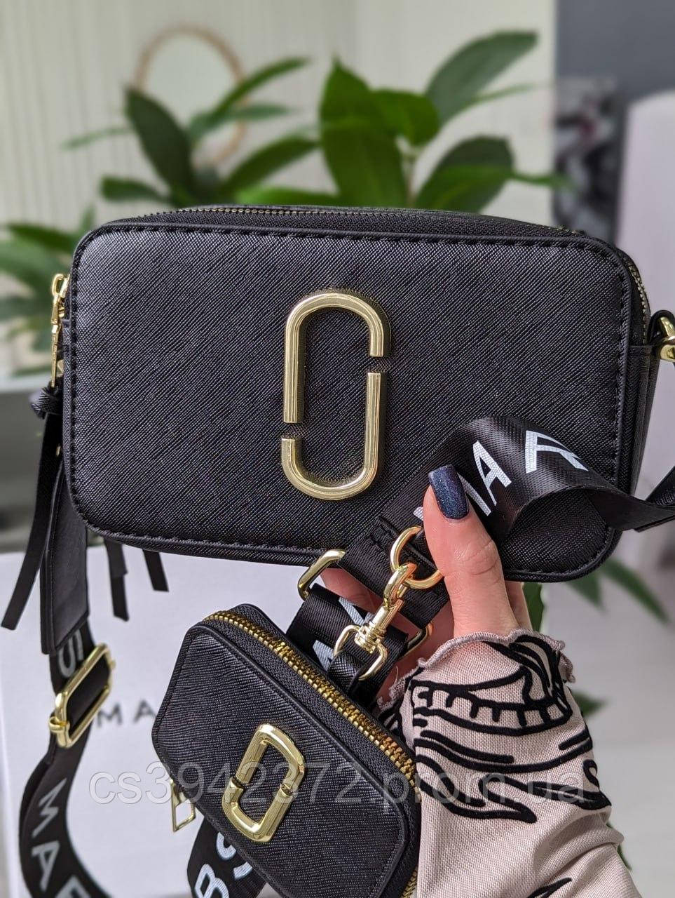 Женская стильная сумка Marc Jacobs Snapshot кроссбоди черного цвета с логотипом - фото 2 - id-p2171899905