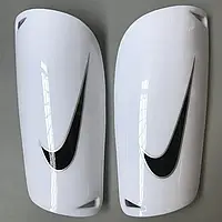Футбольні щитки Nike (білий)