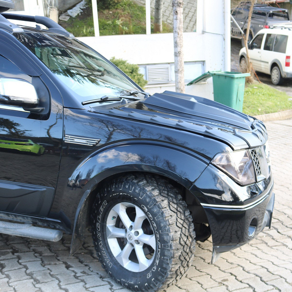 Комплект накладок на капот DRAGON (3 шт) для Nissan Navara 2006-2015 гг AB - фото 4 - id-p2172166516