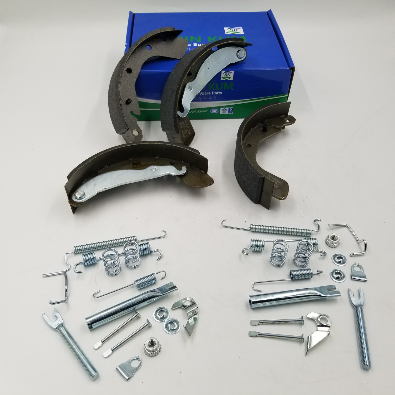 Колодки гальмівні Ланос, Сенс, Нексія задні (колодки + 2 ремкомплекти) Shin Kum Корея, фото 1