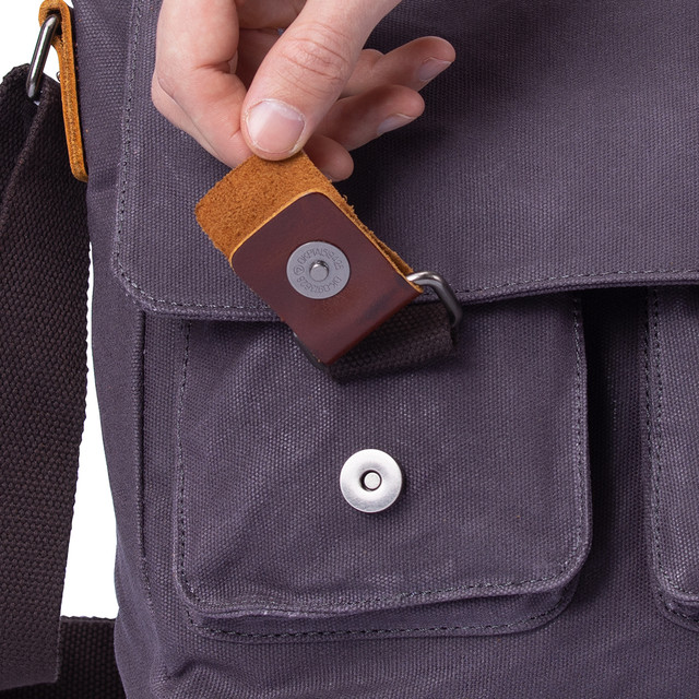 Сіра чоловіча сумка через плече MCN Сіра чоловіча сумка через плече MCN