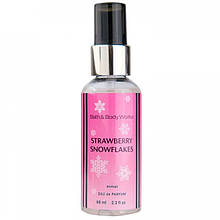 Bath & Body Works Strawberry Snowflakes - Travel Perfume 68ml