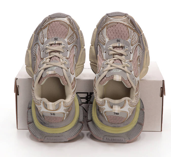 5673031382_w1280_h640_muzhskie