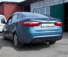 Фаркоп Kia Rio 3 седан 2011-2017 (Кіа Ріо 3) гак на болтах