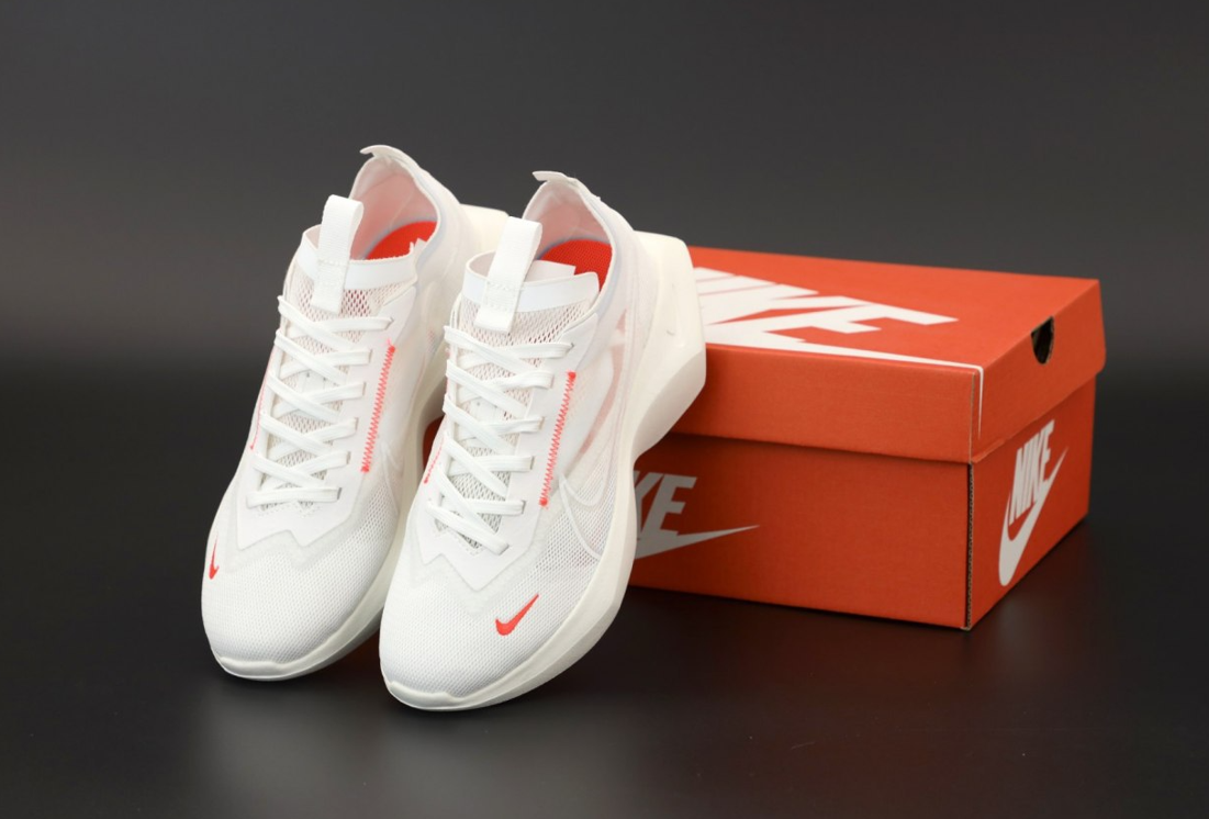 Жіночі модні кросівки Nike Vista Lite White Red Найк Віста літні білі з червоним сітка на високій підошві