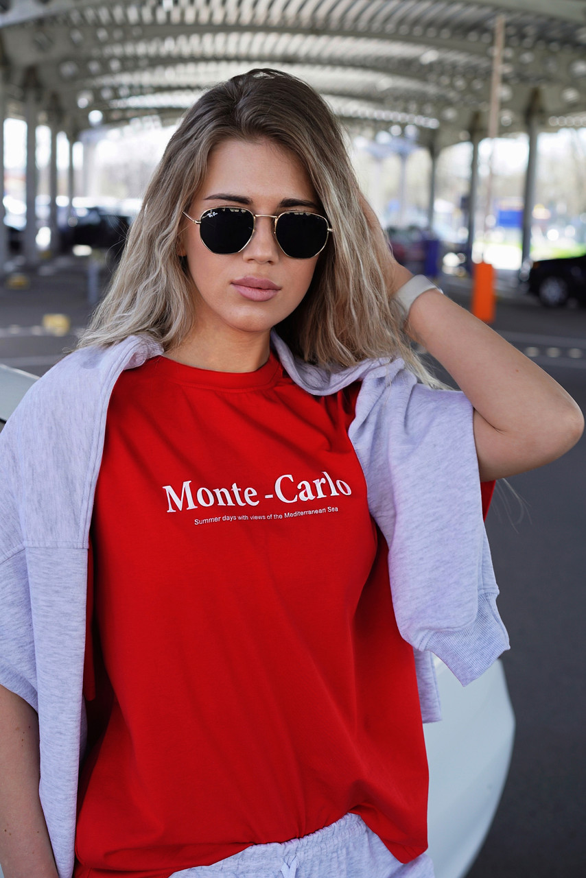 Жіноча стильна червона футболка onesize Monte-Carlo з куліра на кожен день