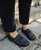 40-25,5 см. Жіночі зручні туфлі мокасини чорні на липучціі