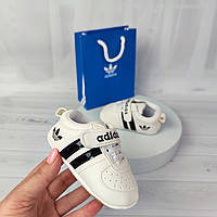 Белые пинетки кроссовки Adidas