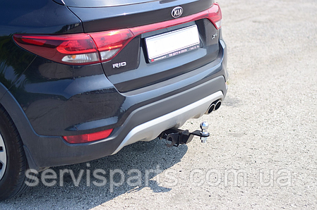 Фаркоп Kia Rio X-Line 2017- (Кіа Ріо Х Лайн) гак на болтах, фото 1