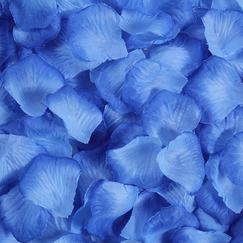 Штучні пелюстки троянд 100 штук 50 на 45 мм синьо-блакитний, фото 1