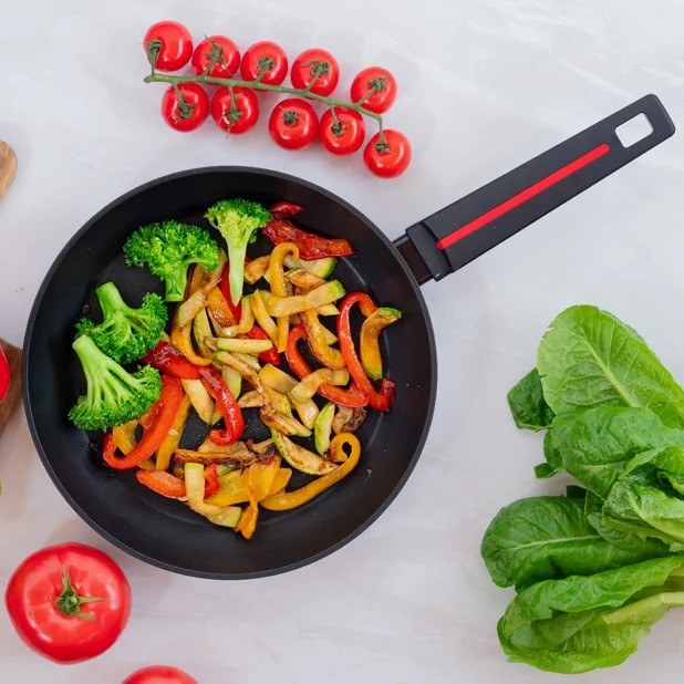 Сковорода універсальна Magio MG-1174-24 24 см чорна ID 4791063