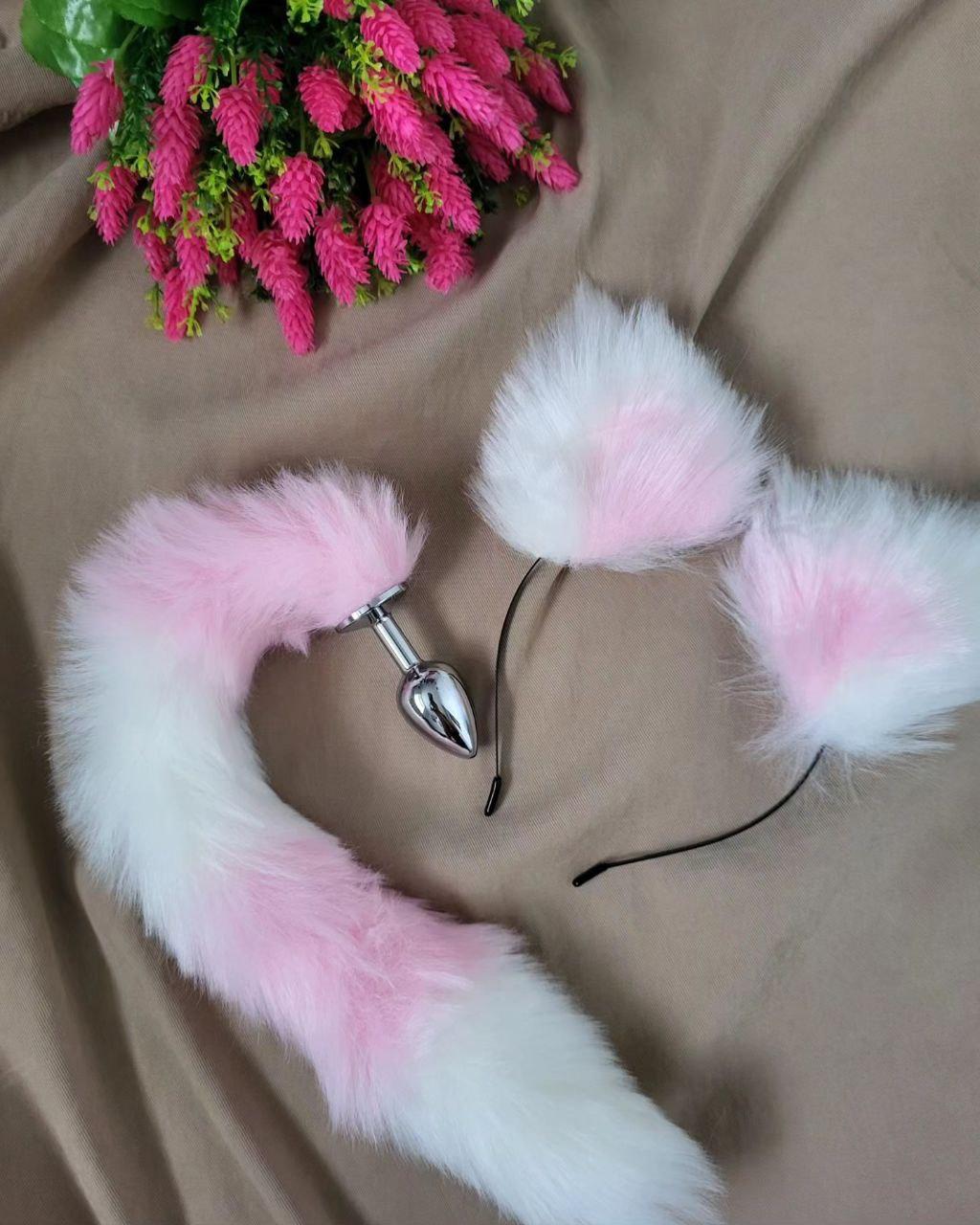 Металева анальна пробка з пухнастим довгим хвостиком та обідком кицьки, фото 1