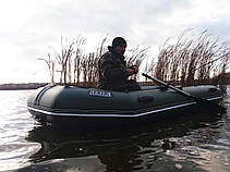 Моторний надувний човен Ладья ЛТ-330МЕ зі слань-килимком, фото 3