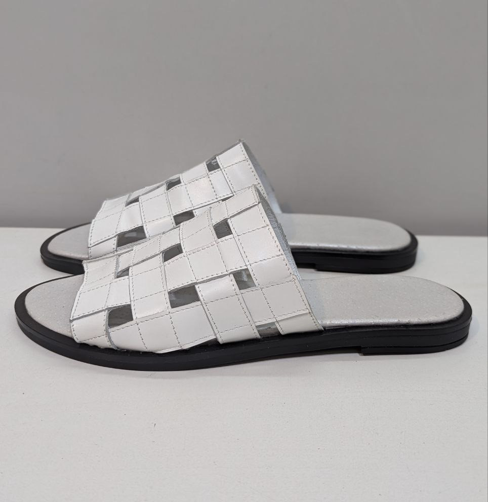 STTOPA Розміри 40-26 см. Шльопанці великих розмірів шкіряні. 424-3745 Білі, фото 1