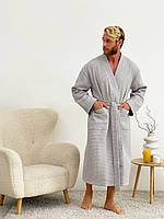 Чоловічий вафельний халат сірий на запах лазневий халат для чоловіків із вафельної тканини