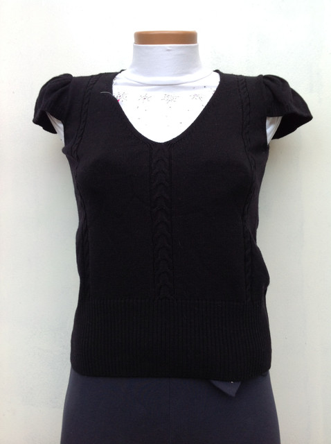 Чорна жилетка безрукавка вовняна шкільна для дівчаток 116,128,140,152,164 зросту, фото 1