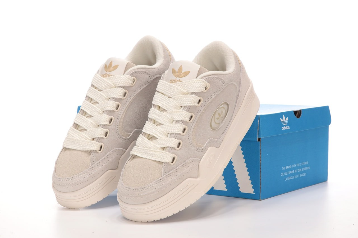 Жіночі кросівки Adidas ADI 2000 Beige Адідас АДІ2000 бежеві замшеві весна літо